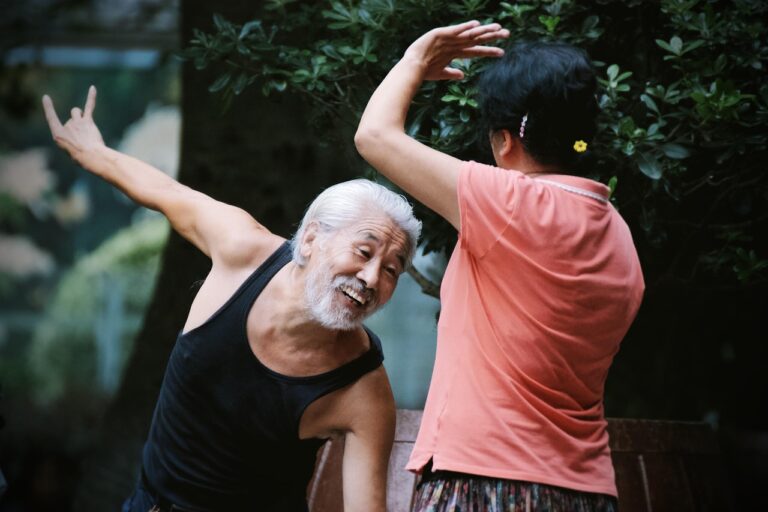 抜け毛に悩む男性必見！シャンプーの比較で自分に合った商品はどれ？